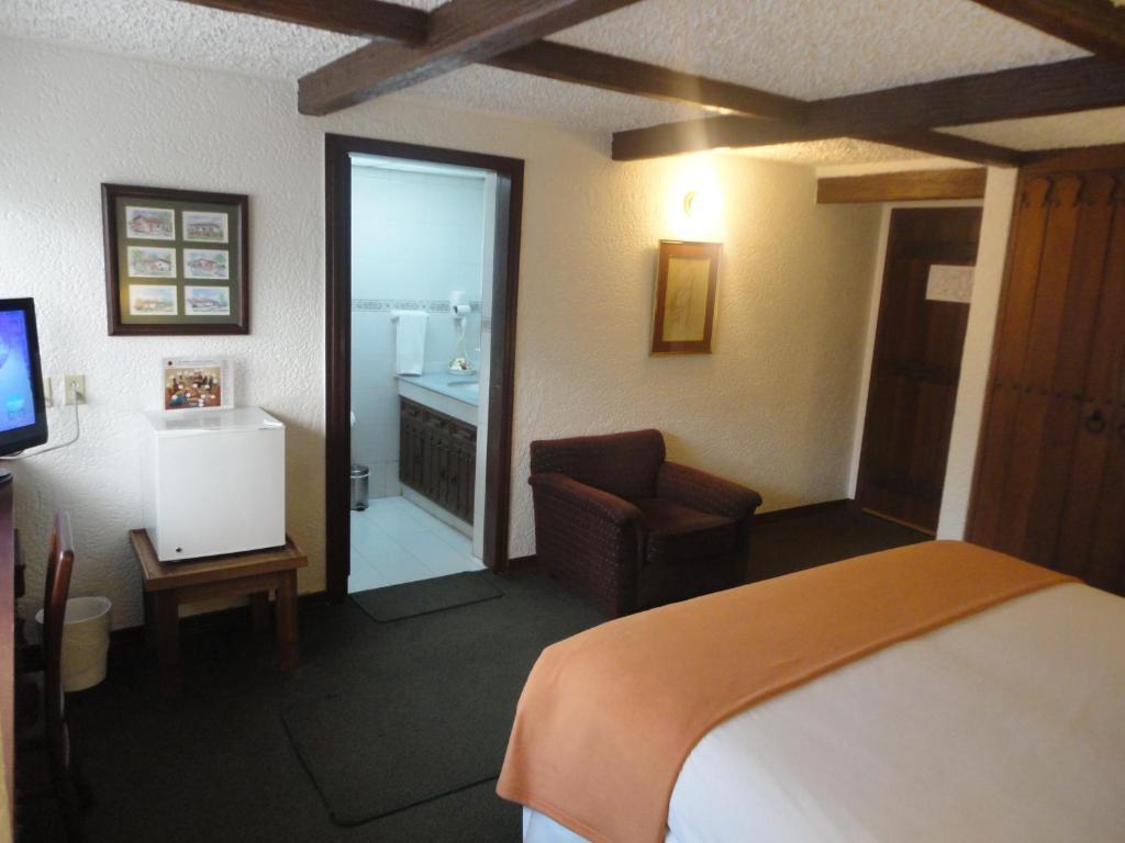 Hotel La Mansion Bogota Room photo